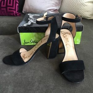 Sam Edelman gold block, black heels
